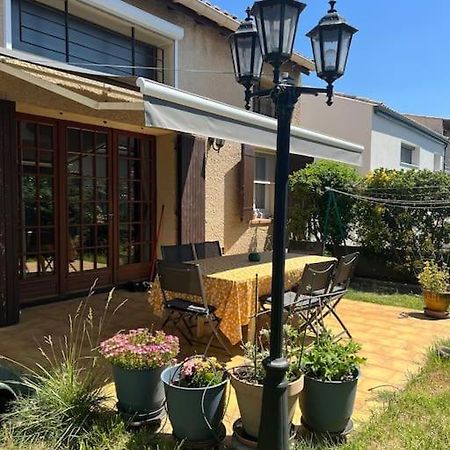 Maison Familiale Idealement Situee Avec Tout Le Confort Nîmes Exterior foto
